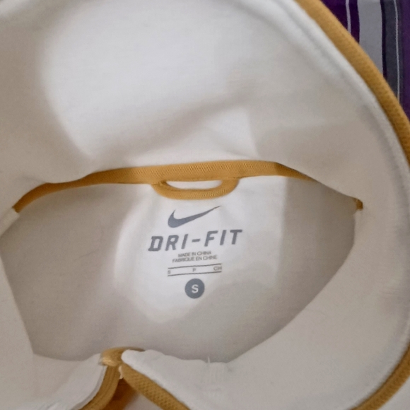 Nike Women's small Dri Fit Crew neck zip up - Picture 5 of 6